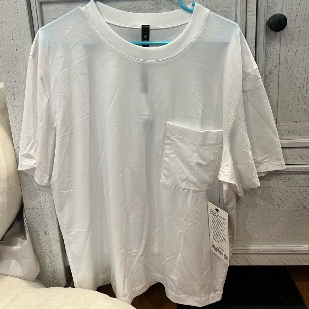 Lululemon Fundamental Oversized T